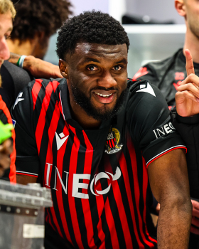 'Very good player' - Ex-Barcelona CB admits it's difficult to defend against Terem Moffi