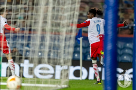 Europa League : Slavia Prague star Olayinka reacts after scoring against Rangers