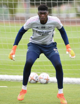 Official : Arsenal loan out third Nigerian goalkeeper in 2023