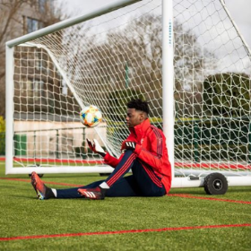 'Vincent Enyeama Of Young Nigerian GKs' Returns To Arsenal Training Ground Pre-Southampton