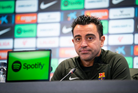 'They want to win all their games' -  Amuneke admits ex-teammate Xavi is having challenges at Barcelona 