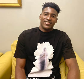 Photo : Ex-Liverpool striker among three invitees in Super Eagles' Abuja camp pre-AFCON