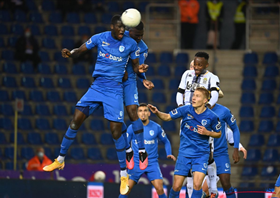  Onuachu reaches 30 league goals for the season as Genk win five-goal thriller at Royal Antwerp