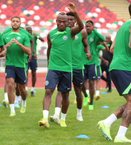 Super Eagles hold final workout ahead of morning flight to Oran 