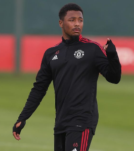 Man Utd boss Ole Gunnar Solskjaer runs the rule over 2003-born Dutch-Nigerian striker