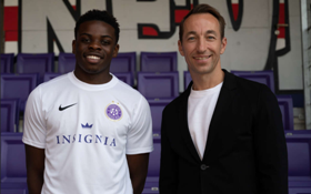 Photo confirmation : Austria Vienna loan in ex-Man Utd youth teamer of Nigerian descent