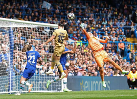 Oshoala subbed in as Barcelona beat Chelsea in historic UWCL game at Stamford Bridge