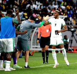 Super Eagles assistant coach: Why Chelle left defence unchanged after Osimhen's substitution v Warriors