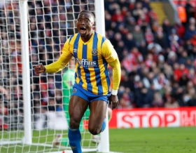 EFL : Bournemouth's Billing, QPR's Amos, Shrewsbury's Udoh, Sutton duo, Bolton's Dapo strike