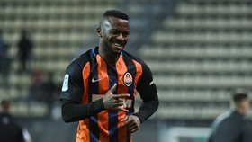 Man City Loanee Kayode Scores Two Minutes Into His Shakhtar Donetsk Debut