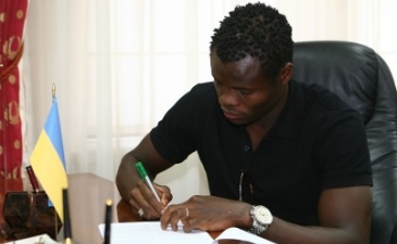 TAYE TAIWO Wants Win Against Dinamo Zagreb