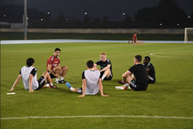 Arteta pictured talking to 19yo Nigeria-eligible CB during Arsenal training session in Dubai