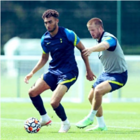 19-year-old Nigerian striker promoted to first team training at Tottenham Hotspur