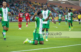 Former Liverpool striker Awoniyi and agent land in Greece for transfer talks with Nottingham Forest 