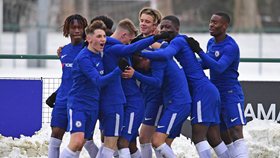 Free-Scoring Left Footed Striker Pens New Deal With Chelsea