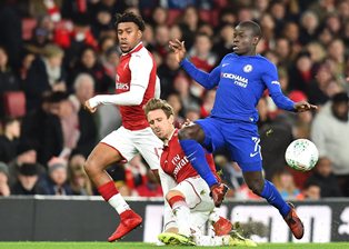 Arsenal 2 Chelsea 1: Iwobi Outshines Victor Moses As Gunners Reach League Cup Final