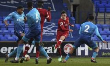 Young Nigerian Striker Nets Injury Time Equalizer To Deny Liverpool Win PL2