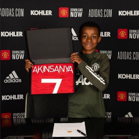  Photo : Nigeria-eligible youngster officially joins 'biggest club in the world' Manchester United