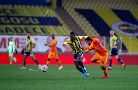 Ex-QPR Star Osayi-Samuel Plays Alongside Ozil As Fenerbahce Lose To Onyekuru's Galatasaray