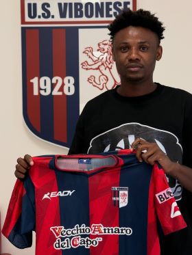 Super Eagles midfielder awaits green light from Tunisian Federation to complete move to US Vibonese
