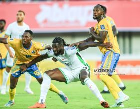 Siasia urges Super Eagles to rely on Lookman's dead-ball skills and Arokodare in WCQ v South Africa