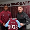 Confirmed : 2001-born defender of Nigerian descent signs new West Ham contract