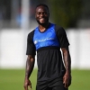 Chelsea Loanee Moses All Smiles Ahead Of Inter Milan