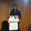 Exclusive : Osaguona Ighodaro Handed Number 33 Jersey By Raja Casablanca