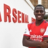 Official : Promising Nigeria-eligible defender signs new deal at Arsenal