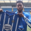 Confirmed : Scottish Premiership new boys loan in Arsenal right back of Nigerian descent