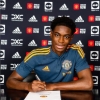Flying Eagles-eligible fullback signs first professional contract with Man Utd