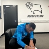 Official : Derby County sign Irish-Nigerian center forward for U21 team