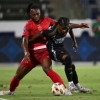Video: 17yo Arsenal fullback makes his Nigerian mom proud after
