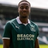 Official: Oseni gets No. 18 shirt at Plymouth Argyle after penning three-year deal