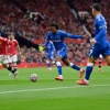 Iwobi plays through pain barrier for last few minutes in Everton