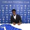Official : Very intelligent left-footed attacking midfielder Mendel-Idowu inks new Chelsea deal