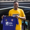 Photo confirmation : Super Eagles striker finally unveiled by Slovenian champions