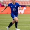 Official : Versatile Chelsea midfielder signs new contract