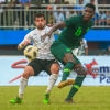 Onuachu Plays Down Injury Fears After Twisting Ankle Against OB